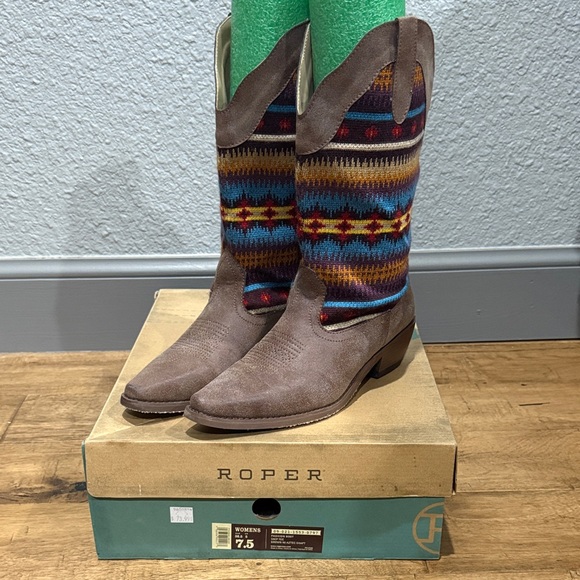 Roper Shoes - Roper Brown Boots with Aztec Knit Design